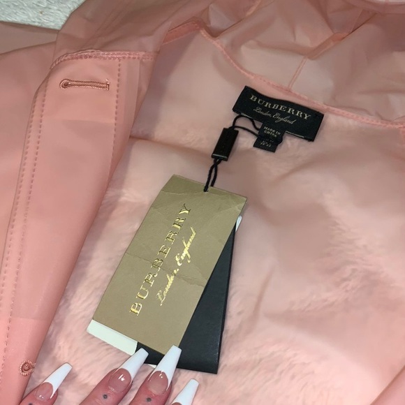 Burberry see-through sheer hooded raincoat pink - Picture 3 of 5